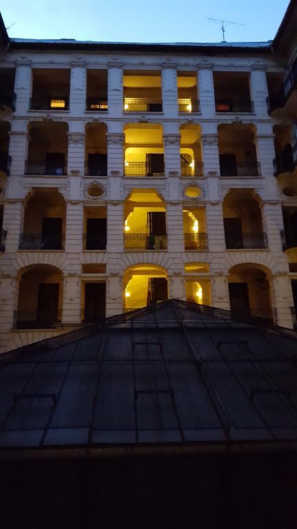 Premier Inn Apartments Будапеща Екстериор снимка