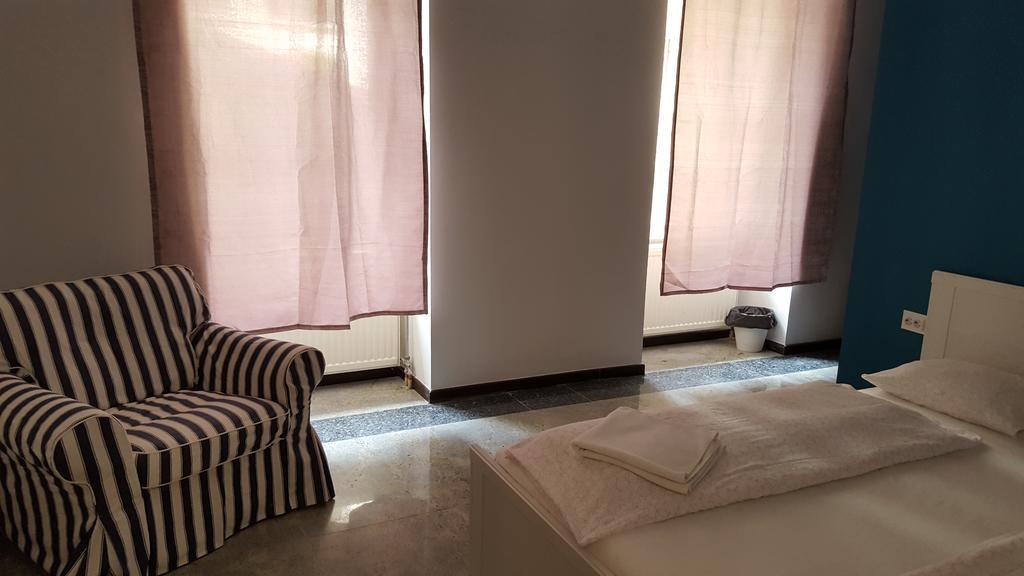 Premier Inn Apartments Будапеща Екстериор снимка